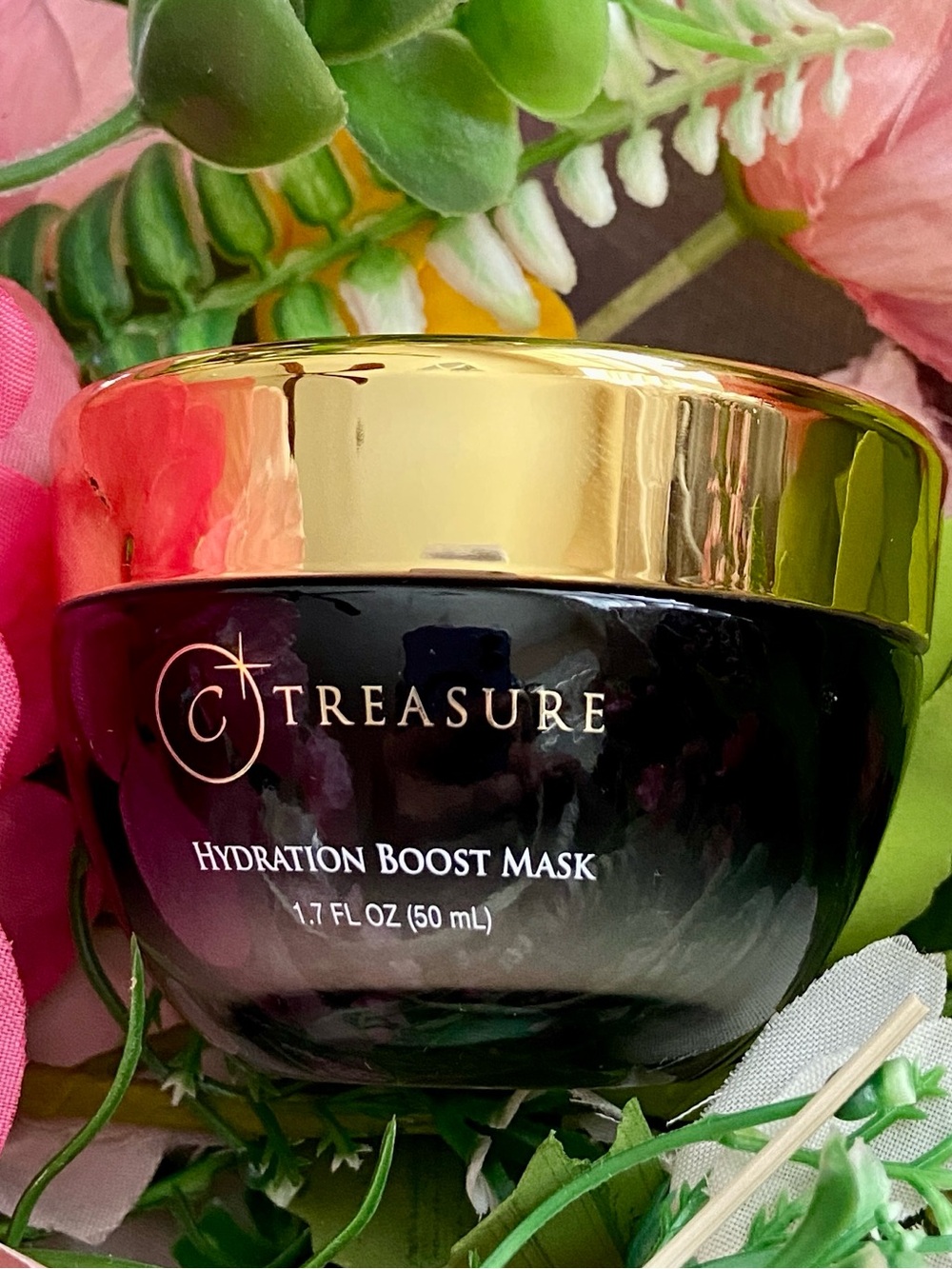 C-Treasure Hydration Boost Mask — 1.7 fl. Oz.
50 ml
